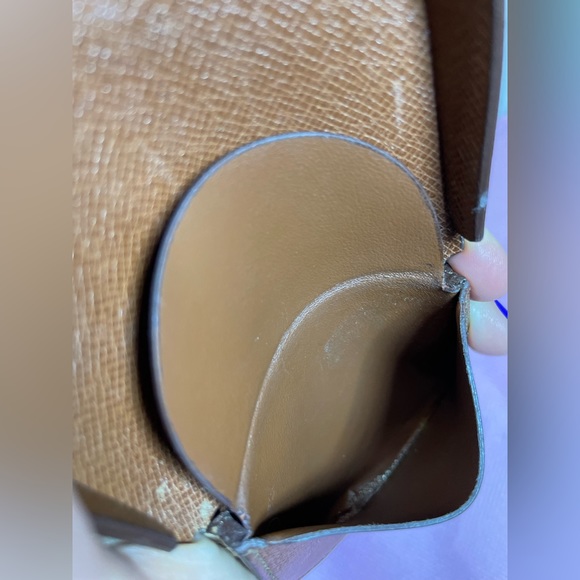 Louis Vuitton monogram coin case 🤎 - Picture 9 of 13